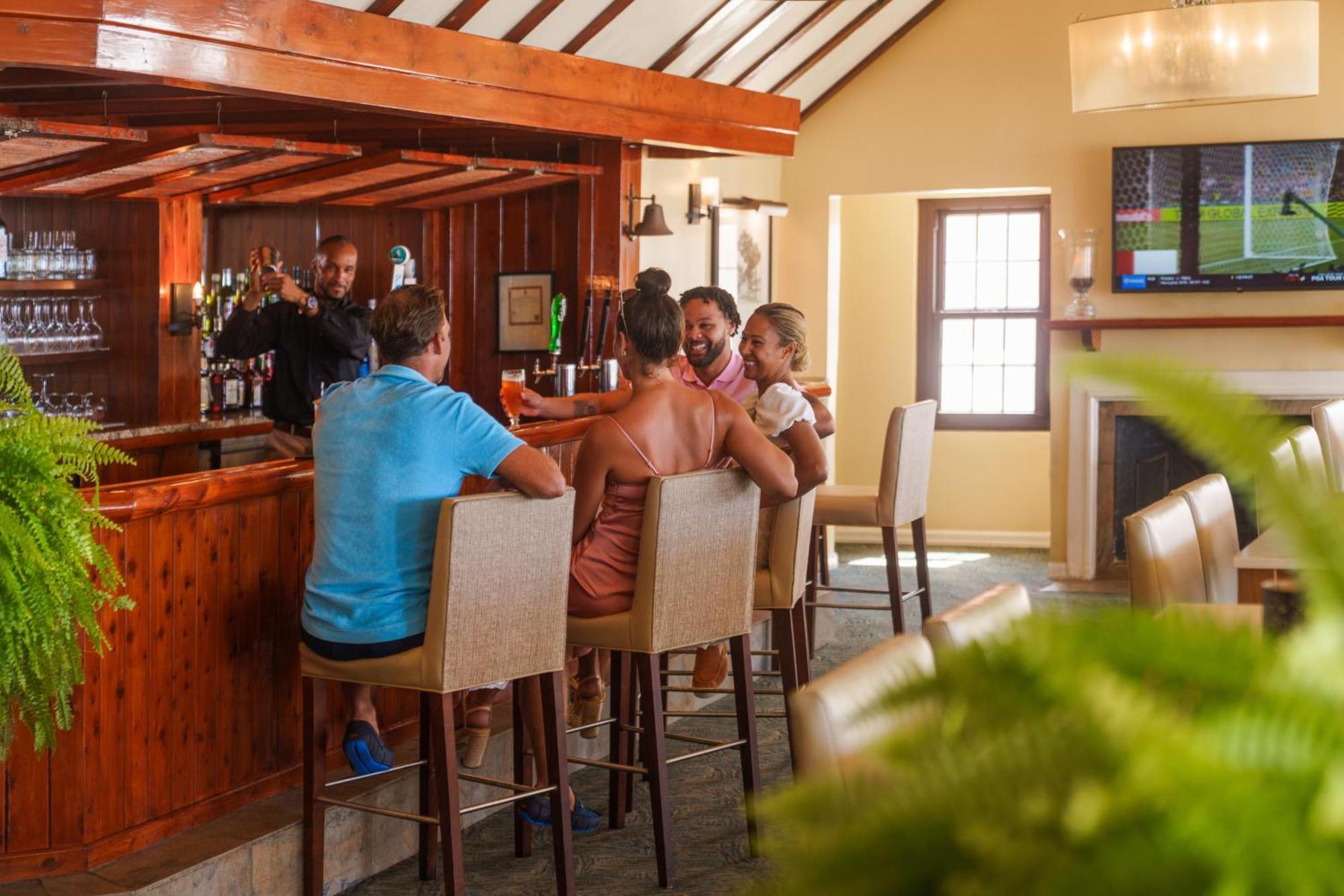 The Reefs Resort And Club Southampton Екстериор снимка