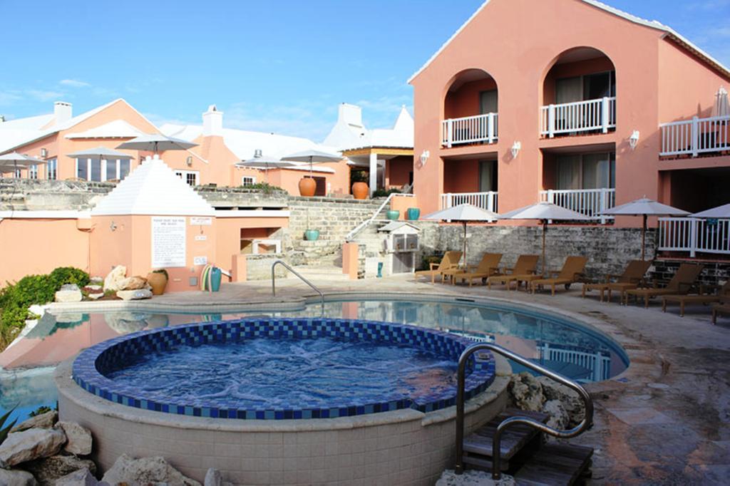 The Reefs Resort And Club Southampton Екстериор снимка